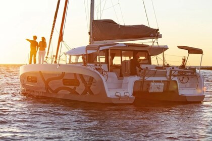 Location Catamaran Beneteau Excess 11 Toulon