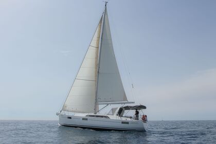 Miete Segelboot Beneteau Oceanis 41.1 Platja d'Aro