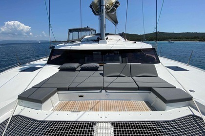 Verhuur Catamaran Fountaine Pajot Elba 45 Napels