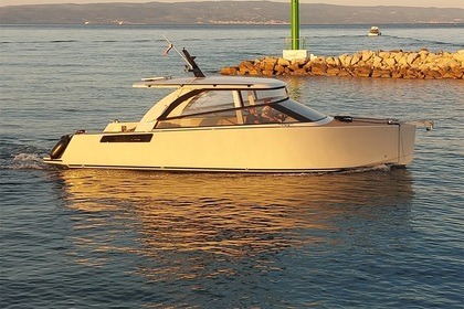 Location Bateau à moteur Colnago marine 33 Split