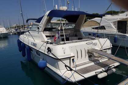 Noleggio Barca a motore Sealine S365 sport bridge L'Estaque