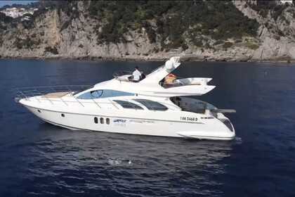 Charter Motor yacht Azimut Azimut 55 Fly Sorrento