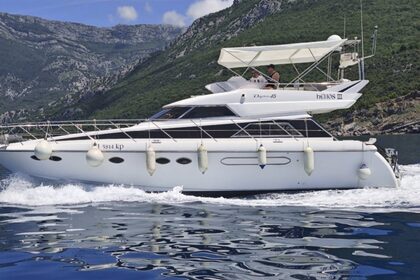 Hire Motor yacht Dyna craft ltd Dyna 45 Porto Palermo