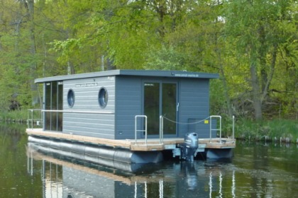 Verhuur Woonboot La Mare Apart L Kleinzerlang