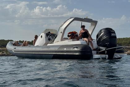 Verhuur RIB Stingher 30 GT Martigues