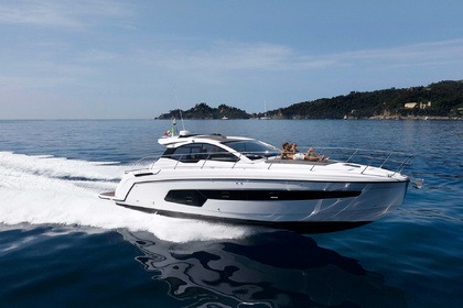 Location Yacht Azimut / Benetti Yachts Azimut Atlantis 45 Marina Lav