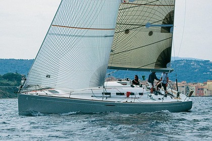 Hire Sailboat Beneteau First 40.7 Saint Barthélemy