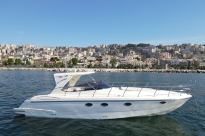 Charter Motorboat Mano Marine Mano 38.5 Naples