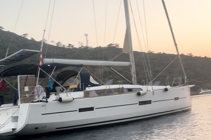 Miete Segelboot Dufour Dufour 460 Gl Tivat