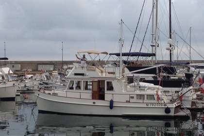 Location Bateau à moteur GRAND BANKS 36 CLASSIC Théoule-sur-Mer