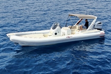 Location Semi-rigide ALTAMAREA WAVE 27 Cavalaire-sur-Mer