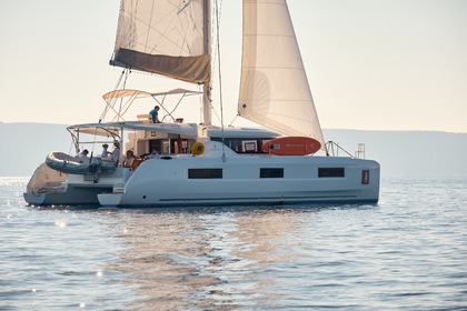 Verhuur Catamaran  Lagoon 46 NEW Trogir