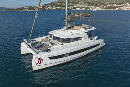 Charter Catamaran Catana Group Bali 4.2 - 4 + 1 cab. Kaštela