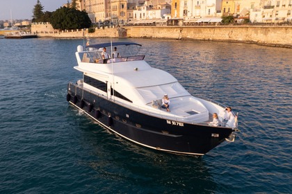 Charter Motor yacht Piantoni Fly 63 Syracuse