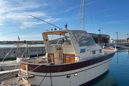 Noleggio Barca a motore Apreamare Gozzo Castellammare di Stabia