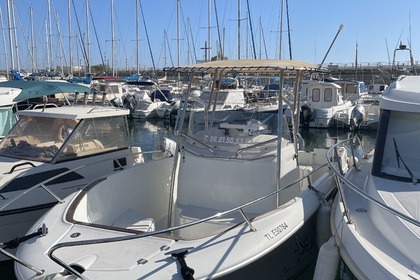 Location Bateau à moteur JEANNEAU CAP CAMARAT 7,50 style Martigues