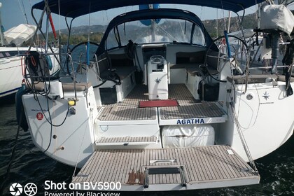 Charter Sailboat Jeanneau Sun Odyssey 490 - 4 + 1 cab. Cannigione