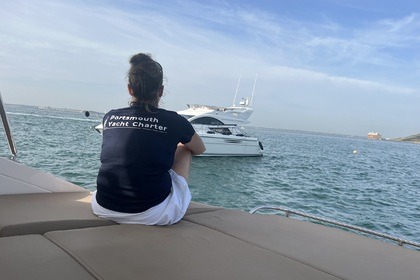 Hire Motorboat Fairline Targa 47 GT Portsmouth
