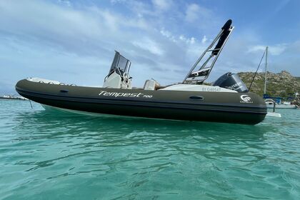 Rental RIB Capelli Capelli Tempest 700 Saint-Florent