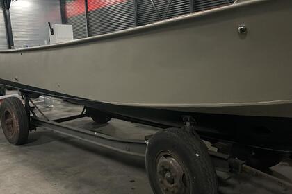 Verhuur Motorboot Eigenbouw 950 Harderwijk