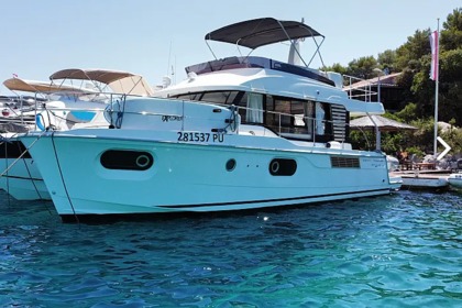 Rental Motorboat  Swift Trawler 41 FLY  Biograd na Moru