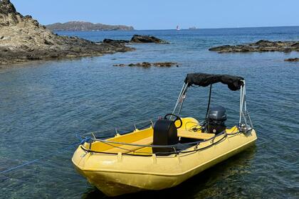 Charter Boat without licence  Whaly 435 Cadaqués