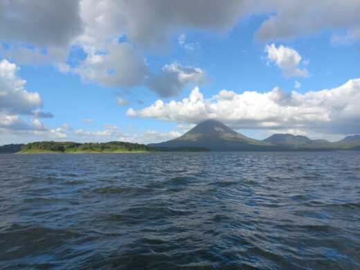 La Fortuna Sailboat Catalina 22 alt tag text