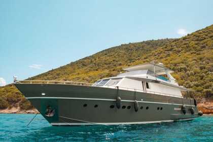 Verhuur Motorjacht 82 Ft BEHNN LUXURY YACHT Bodrum