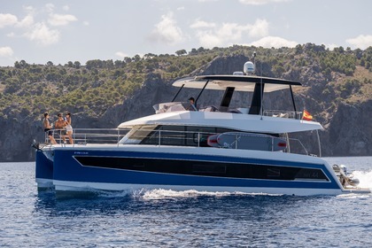Charter Catamaran Fountaine Pajot 44 Port de Sóller