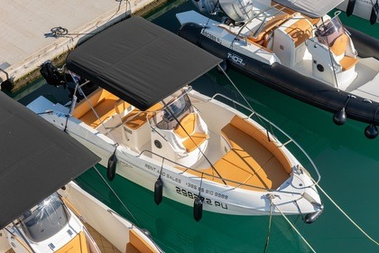 Miete Motorboot PRUA AL VENTO JAGUAR 6.0 Pula