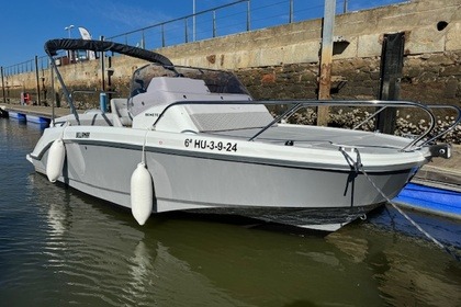 Hire Motorboat BENETEAU Flyer 6 SUNDECK Lepe