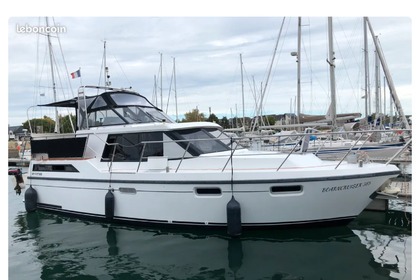 Hire Sailboat Boarnstream 365  Newline Saint-Gilles-Croix-de-Vie