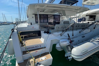 Noleggio Catamarano Fountaine Pajot Fountaine Pajot Astrea 42 - 4 + 2 cab. Trogir