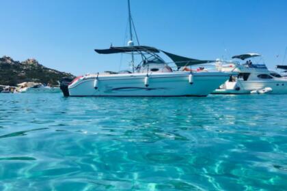 Charter Motorboat RANIERI INTERNATIONAL SHADOW 30 Cannigione