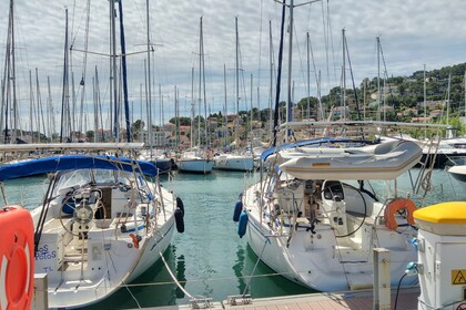 Location Voilier Bavaria 34 Saint-Mandrier-sur-Mer