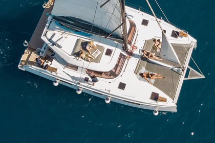Hire Catamaran Nautitech 40 Open Formentera