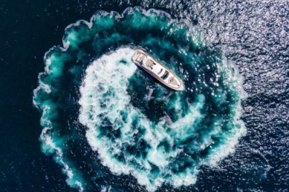 Verhuur Motorjacht Cerri 86S Napels