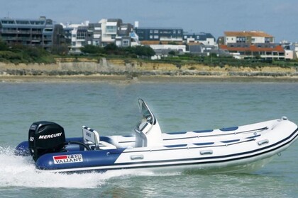 Hire RIB Valiant v520 Brest