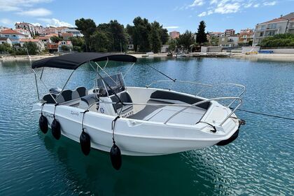 Charter Motorboat Italy Cayman 545 Okrug Gornji