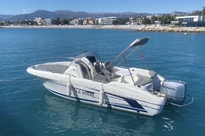 Hyra båt Motorbåt Beneteau Flyer 650 Open Saint-Laurent-du-Var