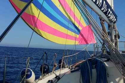 Charter Sailboat JEANNEAU Sun Fizz 39 Nettuno