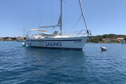 Charter Sailboat Bavaria 35 Zadar
