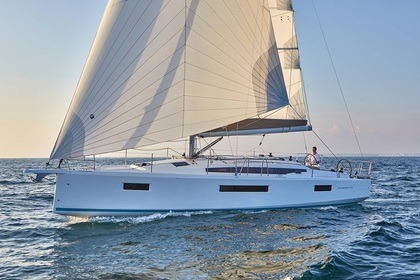 Miete Segelboot Jeanneau SUN ODYSSEY 410 Hyères