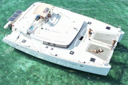 Rental Catamaran Lagoon 450 F Antigua