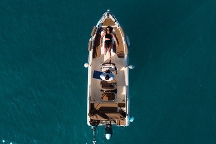 Noleggio Barca a motore Karel Ithaca 5.5m, Cefalonia