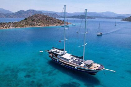 Alquiler Goleta Custom 115 Marmaris