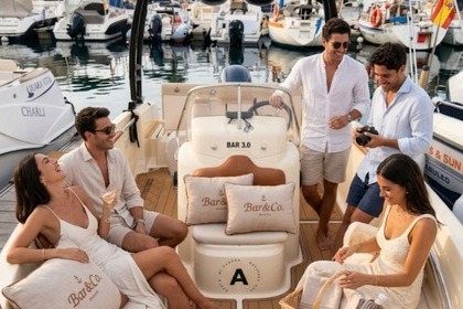 Rental Motorboat Invictus yacht FX190 Alicante