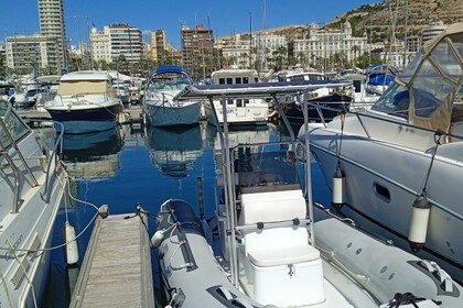 Charter Motorboat Goldenship Aura 520 Málaga