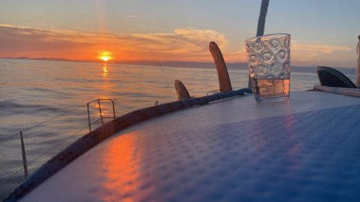 Antibes Catamaran LAGOON LAGOON 420 alt tag text