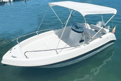 Hire Motorboat Aquamar First Portocolom
